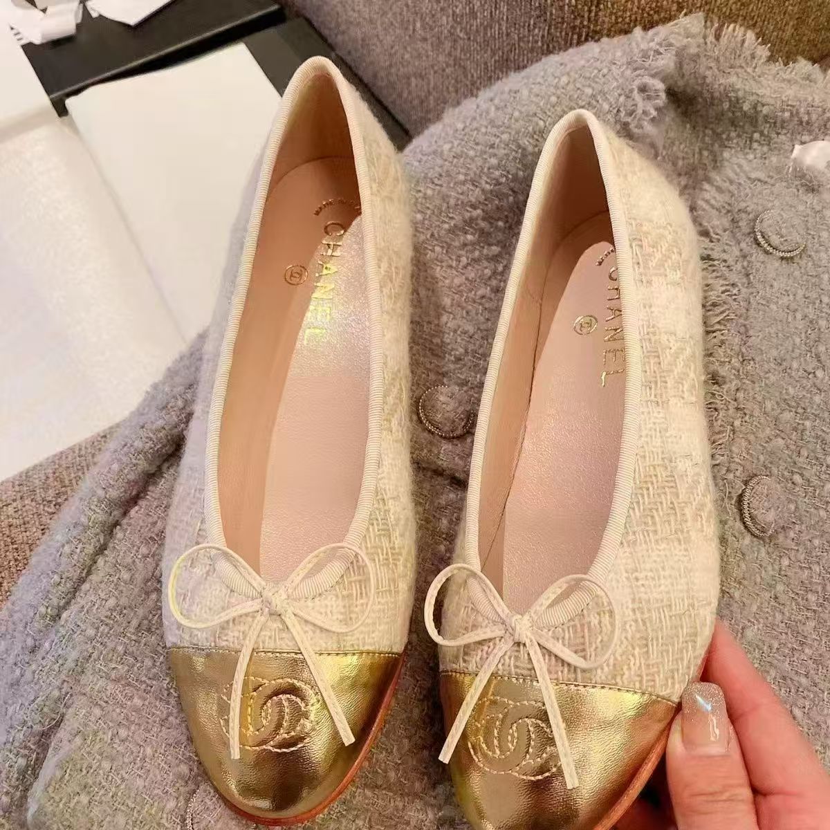 Bow-knot quilted casual flat shoes