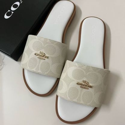 Round-toe retro flip-flops