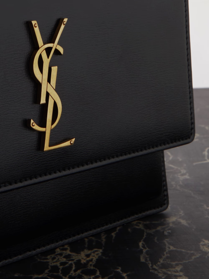 New stylish and versatile chain bag