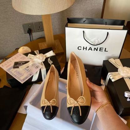 Bow-knot quilted casual flat shoes