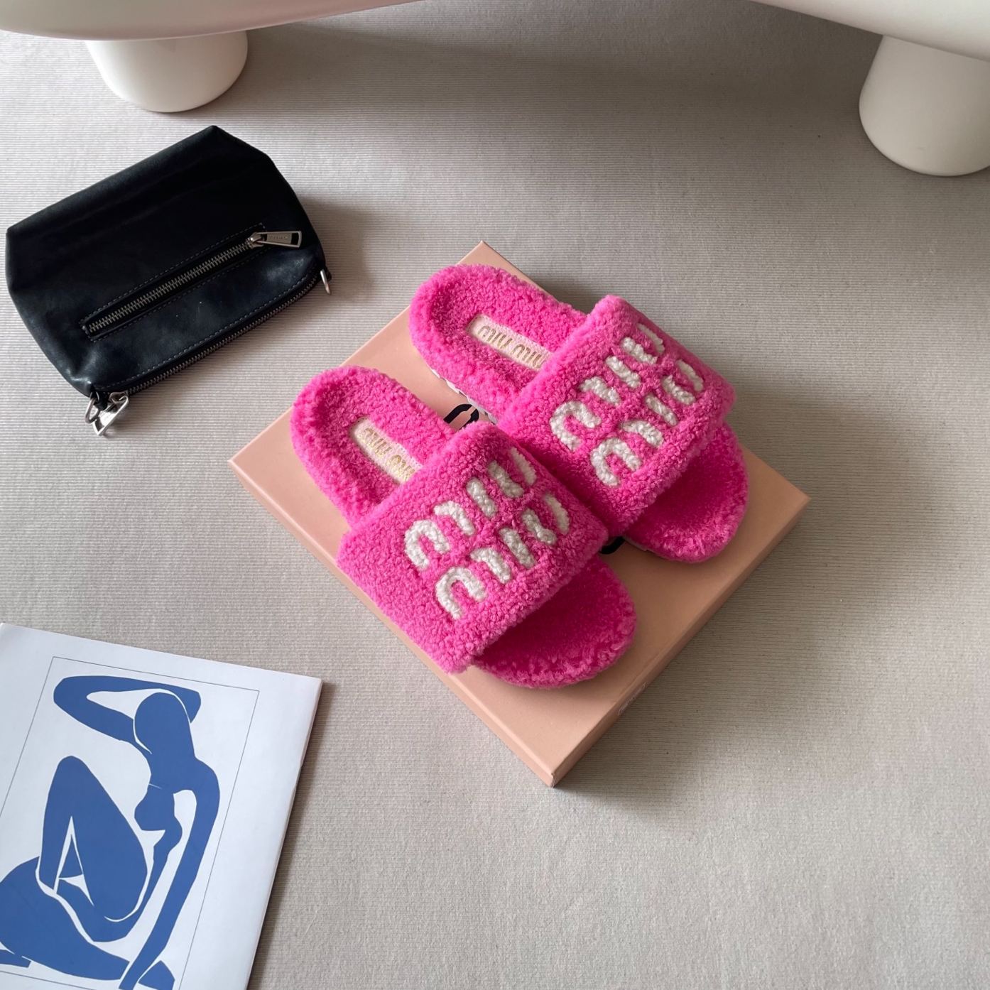 Letter-patterned furry shoes