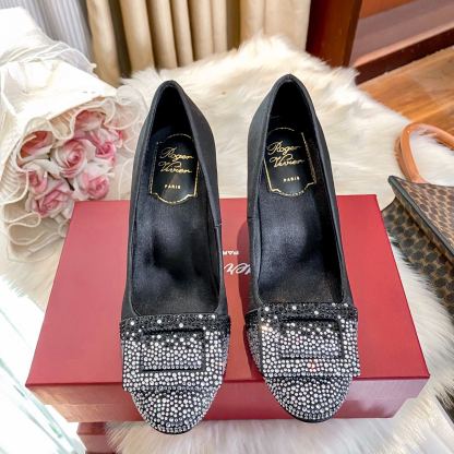 Classic rhinestone-embellished flat shoes