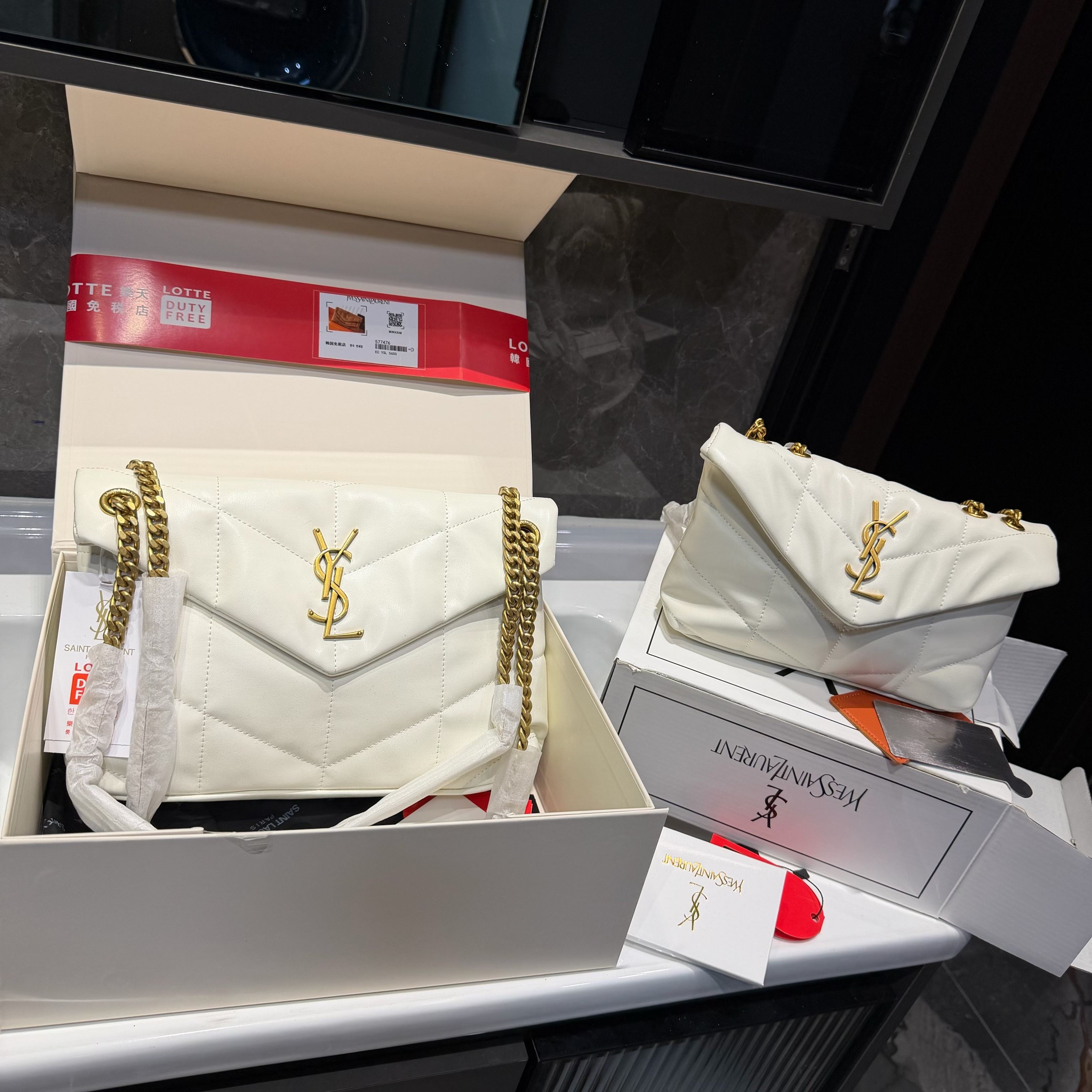 Soft and fluffy cloud-shaped buns