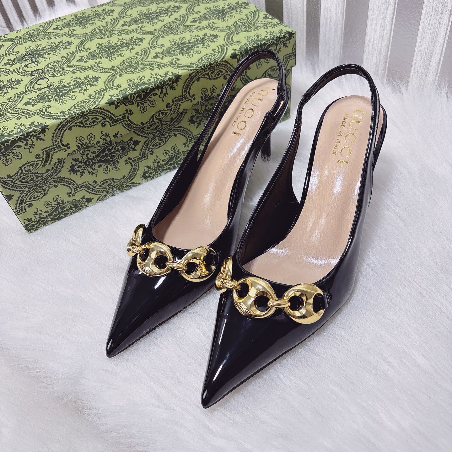 Chain-detail high-heeled sandals/kitten heels