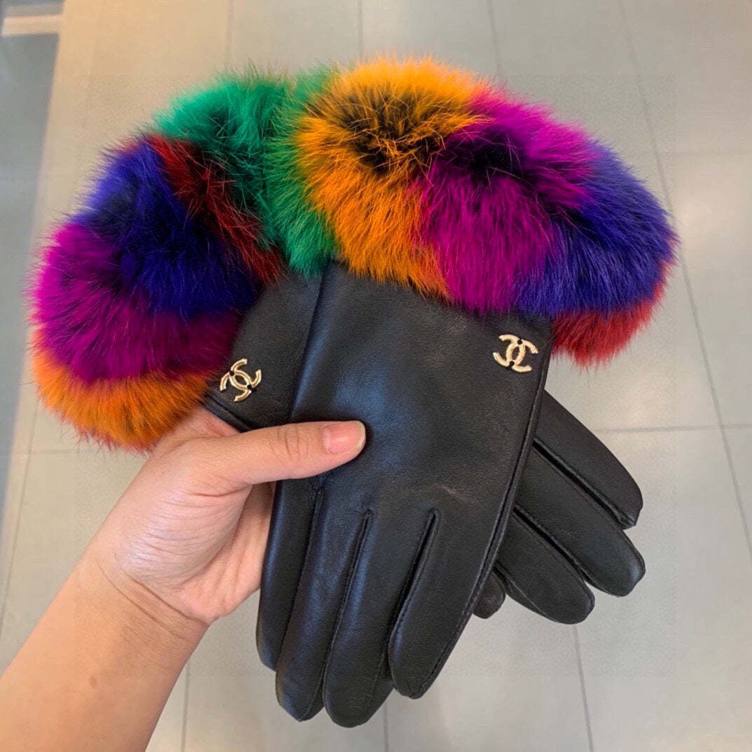 C new rabbit fur gloves