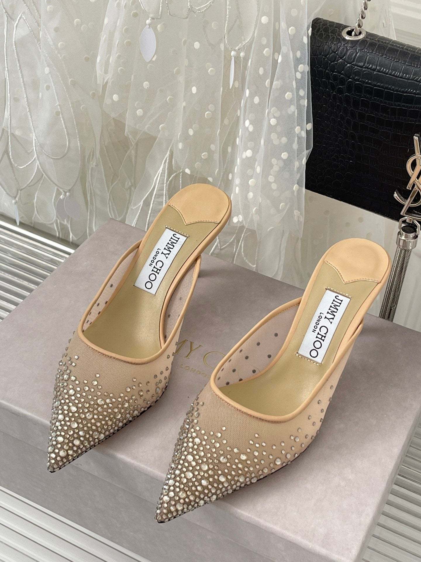 Jim** Cho* rhinestone high heels VIP1:1