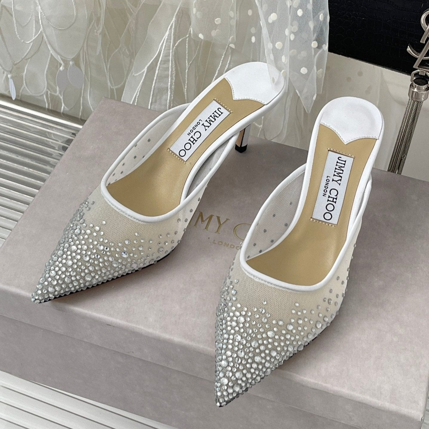 Jim** Cho* rhinestone high heels VIP1:1