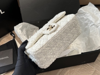 Woolen tweed handbag in Chanel style