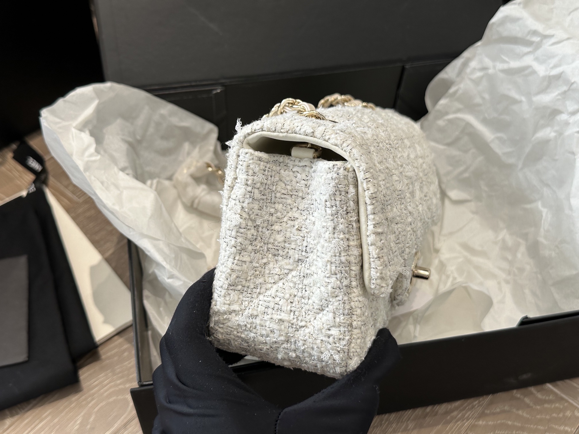 Woolen tweed handbag in Chanel style