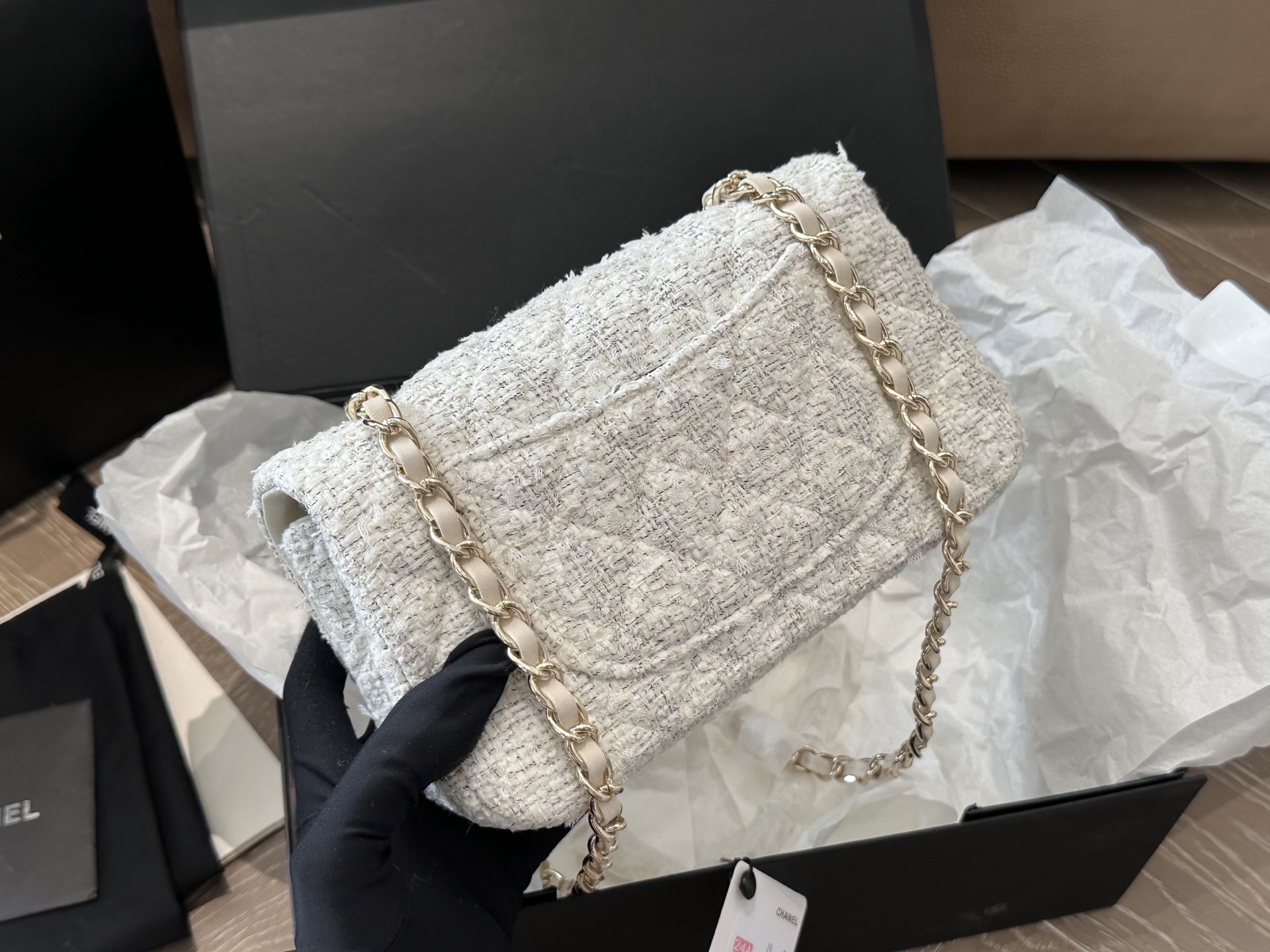 Woolen tweed handbag in Chanel style