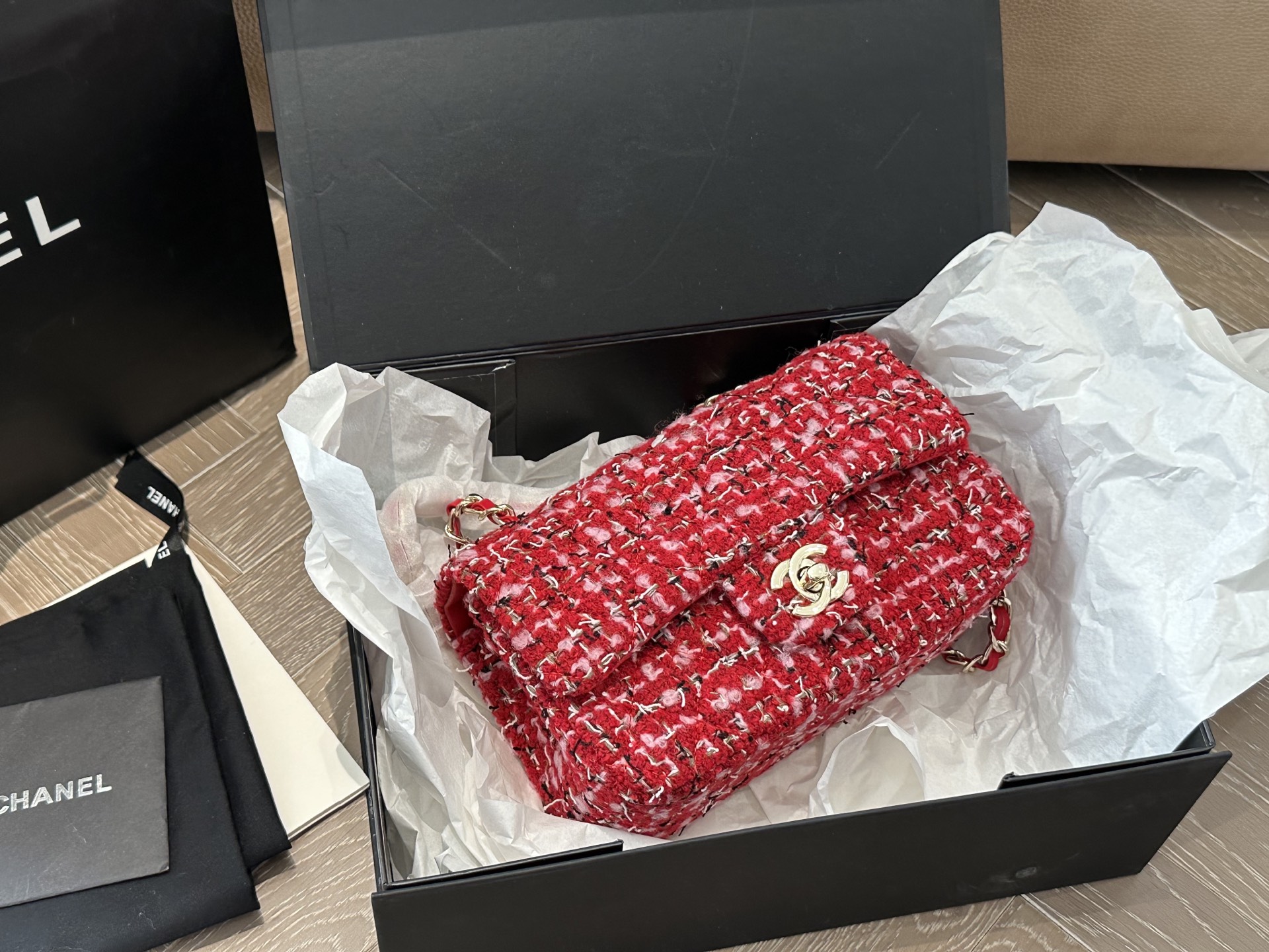 Woolen tweed handbag in Chanel style