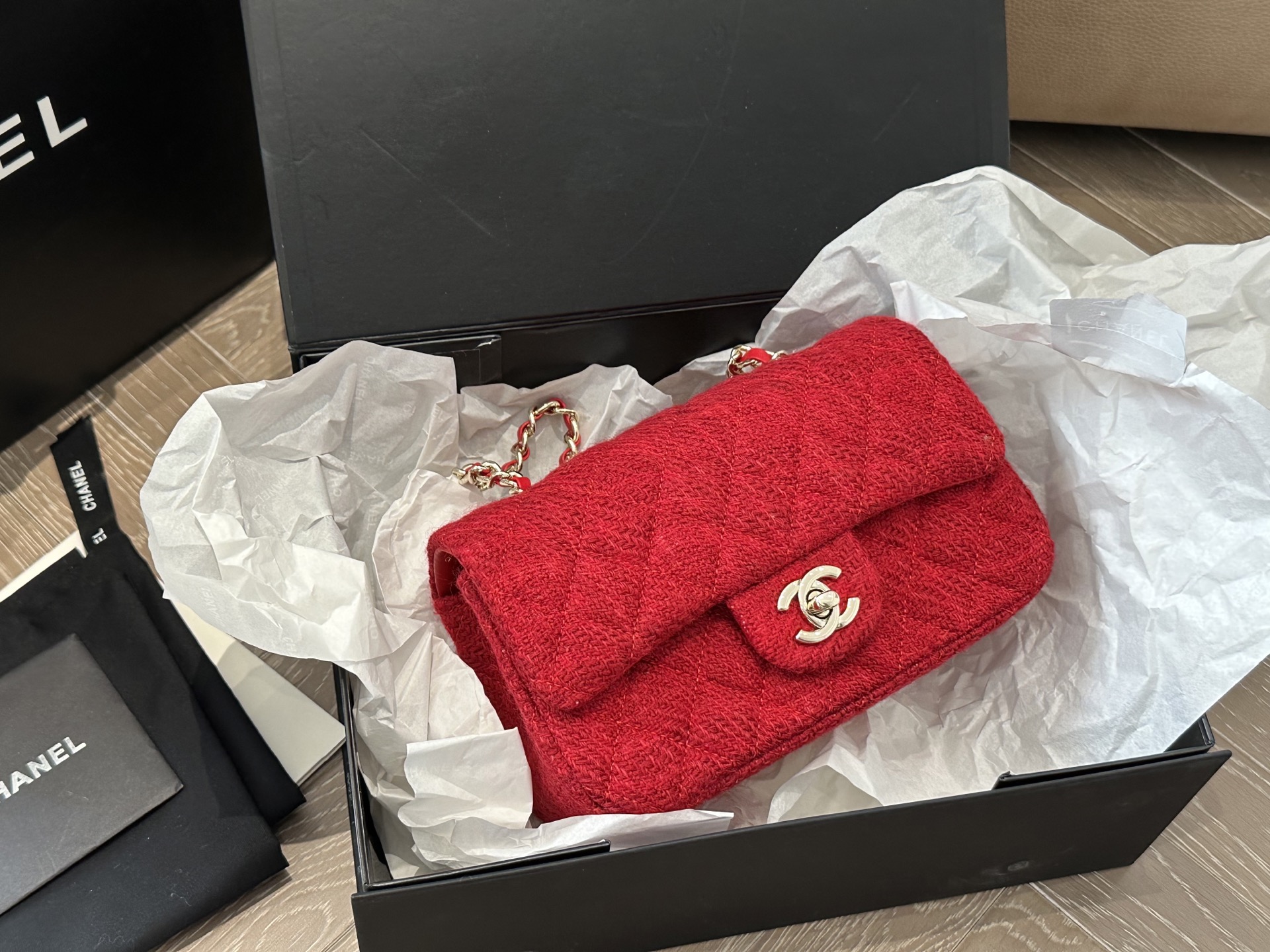 Woolen tweed handbag in Chanel style