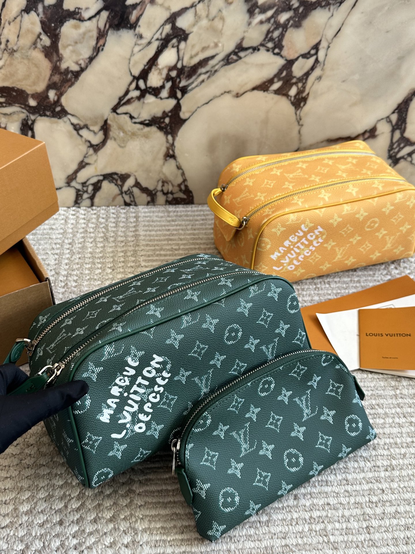 Double-zipper handbag + cosmetic bag