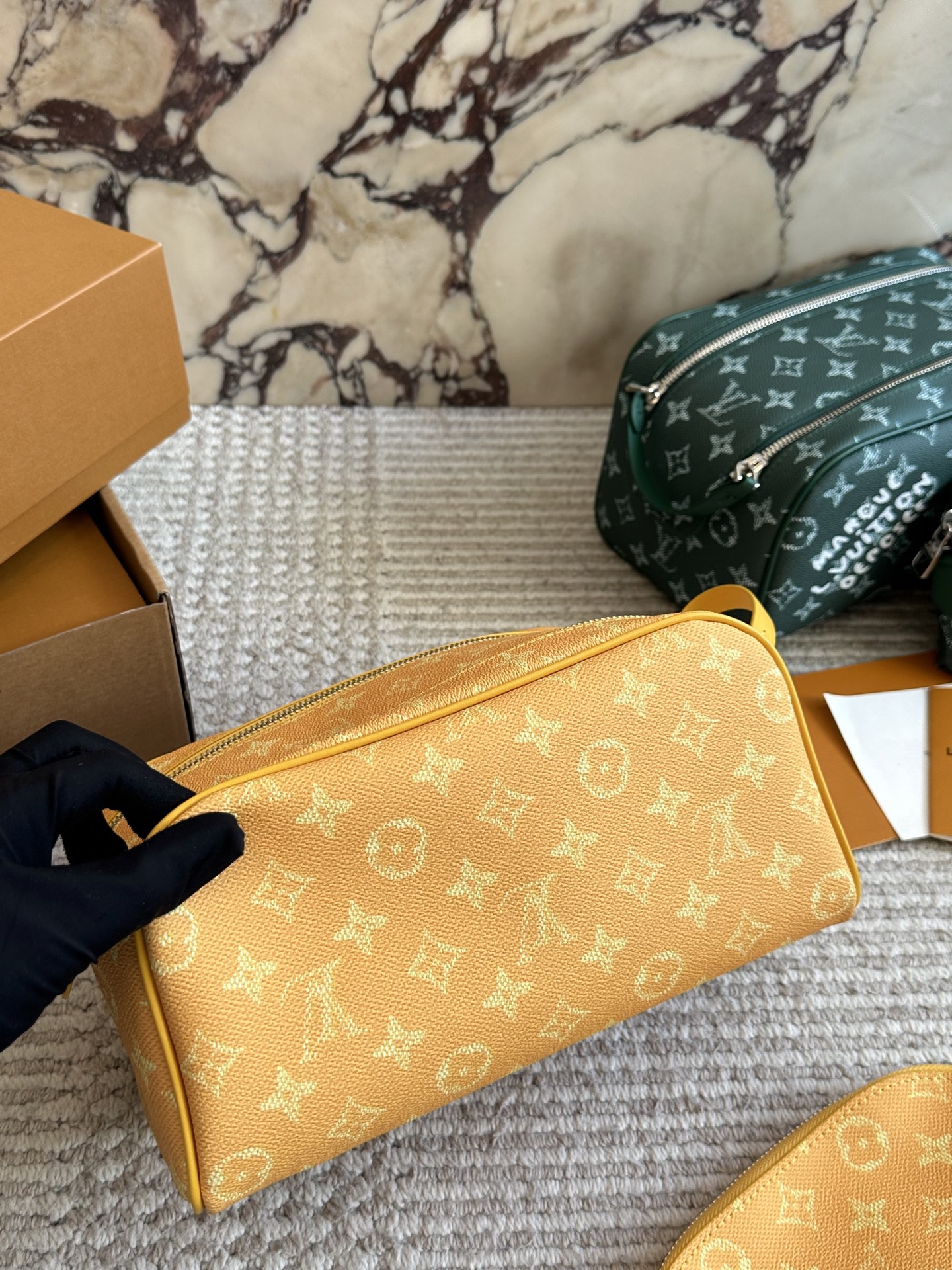 Double-zipper handbag + cosmetic bag