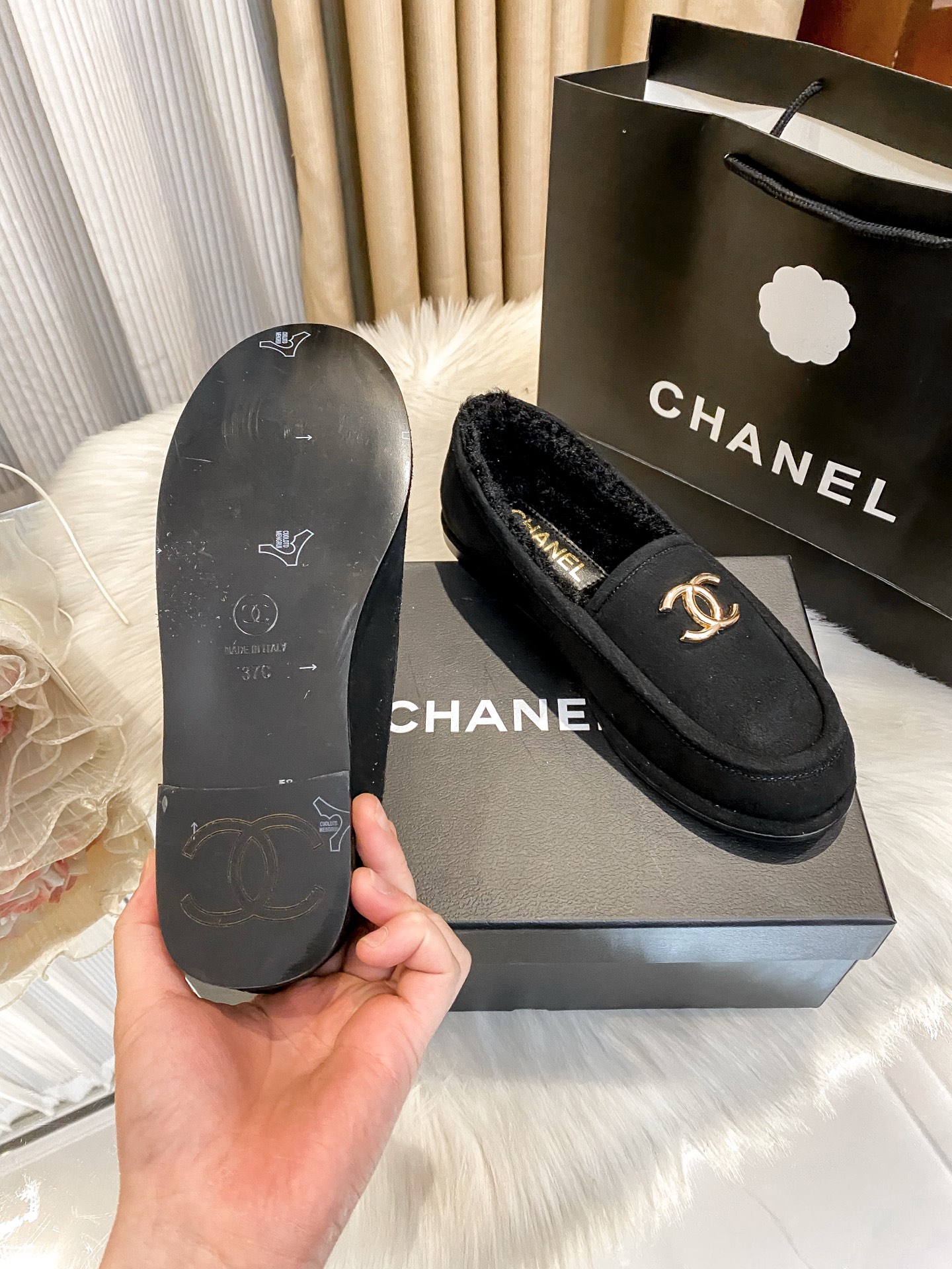 Loafers, slip-on shoes, casual shoes