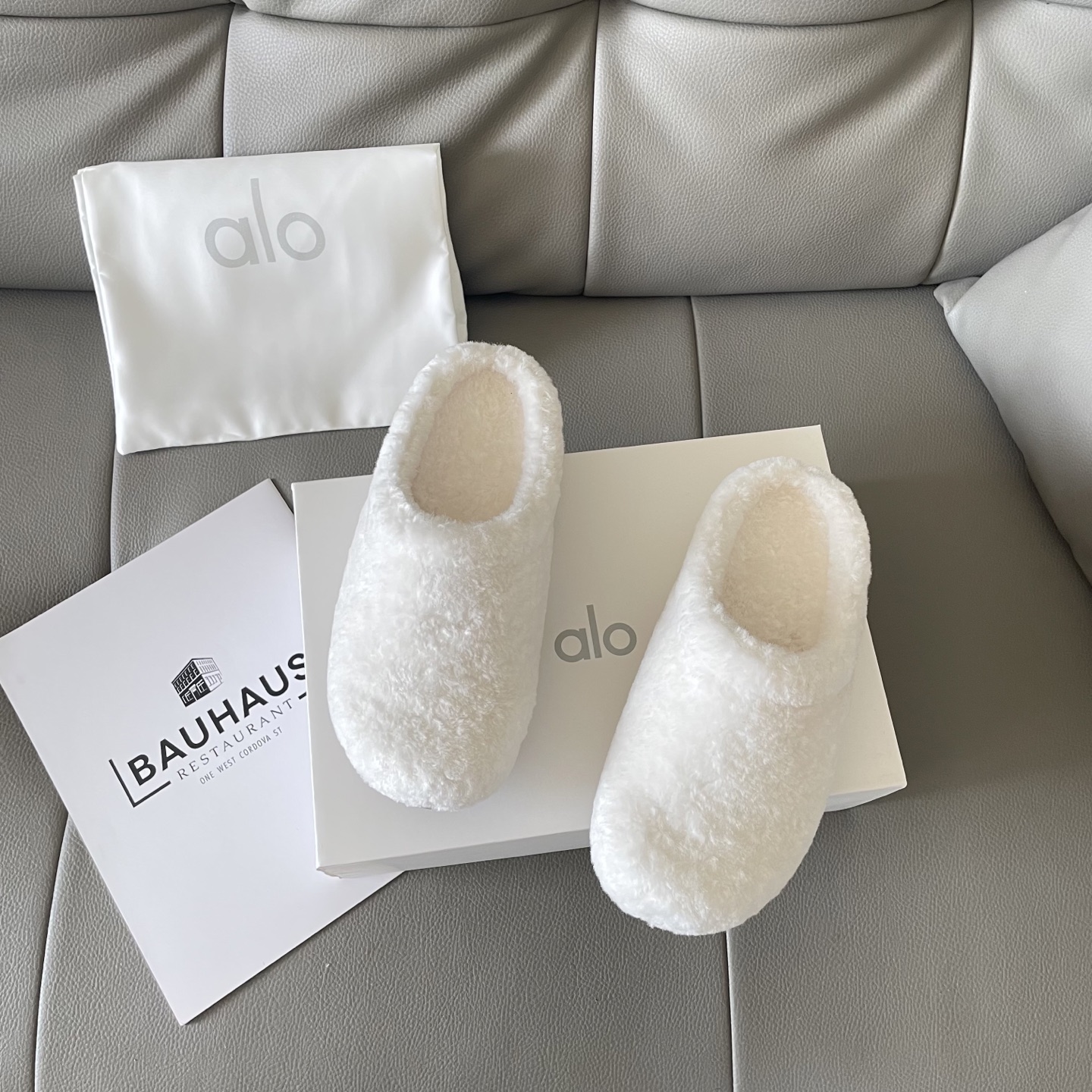 Autumn and winter lambskin fleece slippers