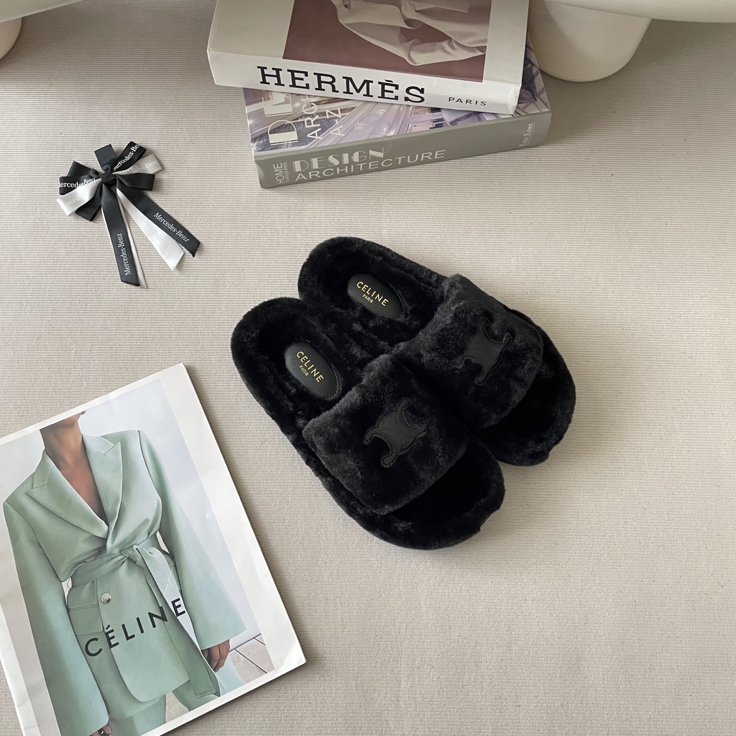 Autumn/Winter OOTD fur slippers