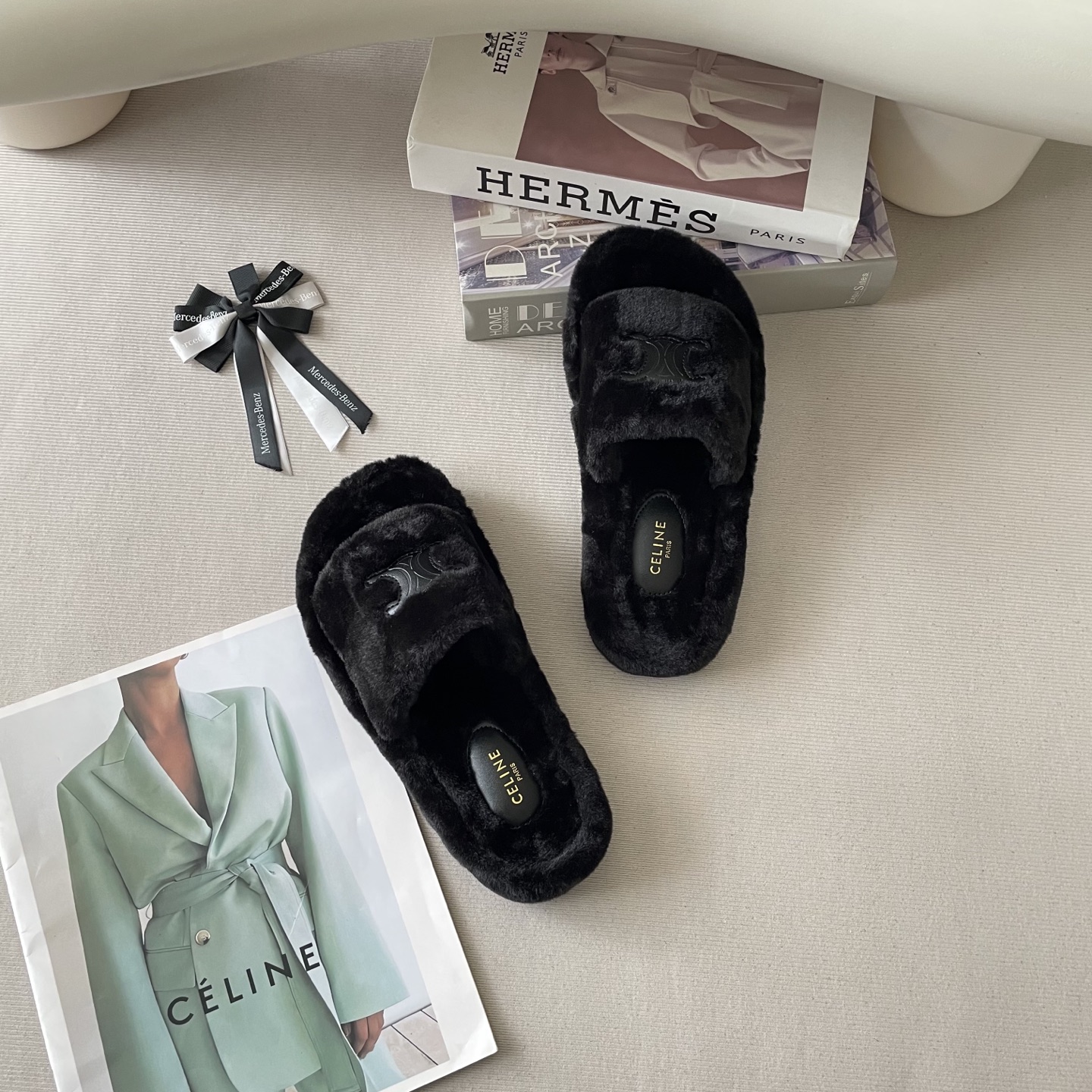 Autumn/Winter OOTD fur slippers
