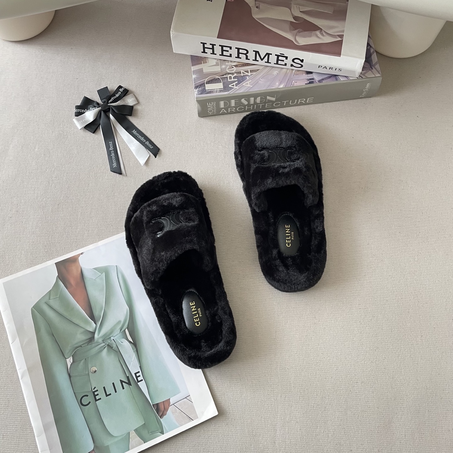 Autumn/Winter OOTD fur slippers