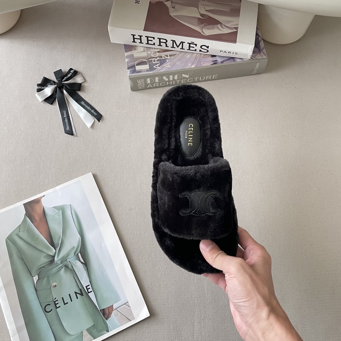 Autumn/Winter OOTD fur slippers