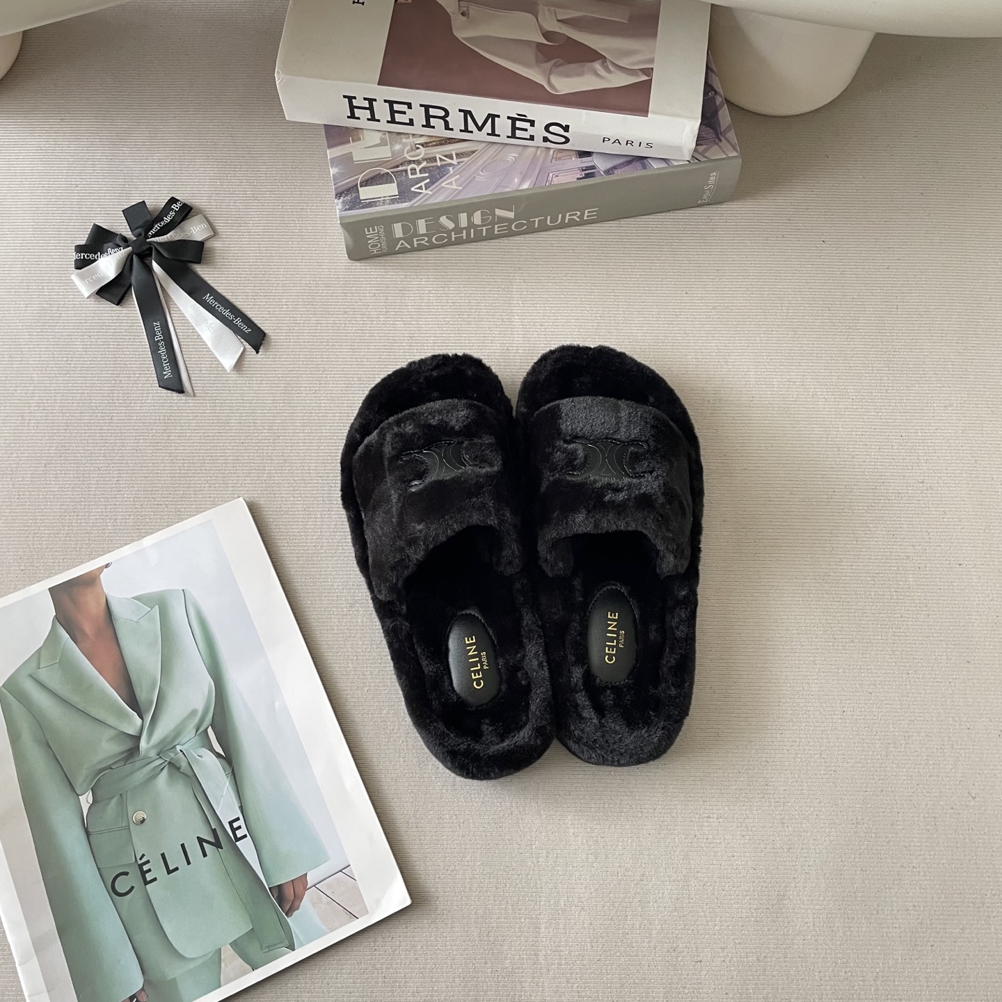 Autumn/Winter OOTD fur slippers