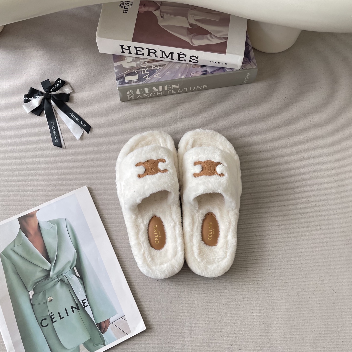 Autumn/Winter OOTD fur slippers