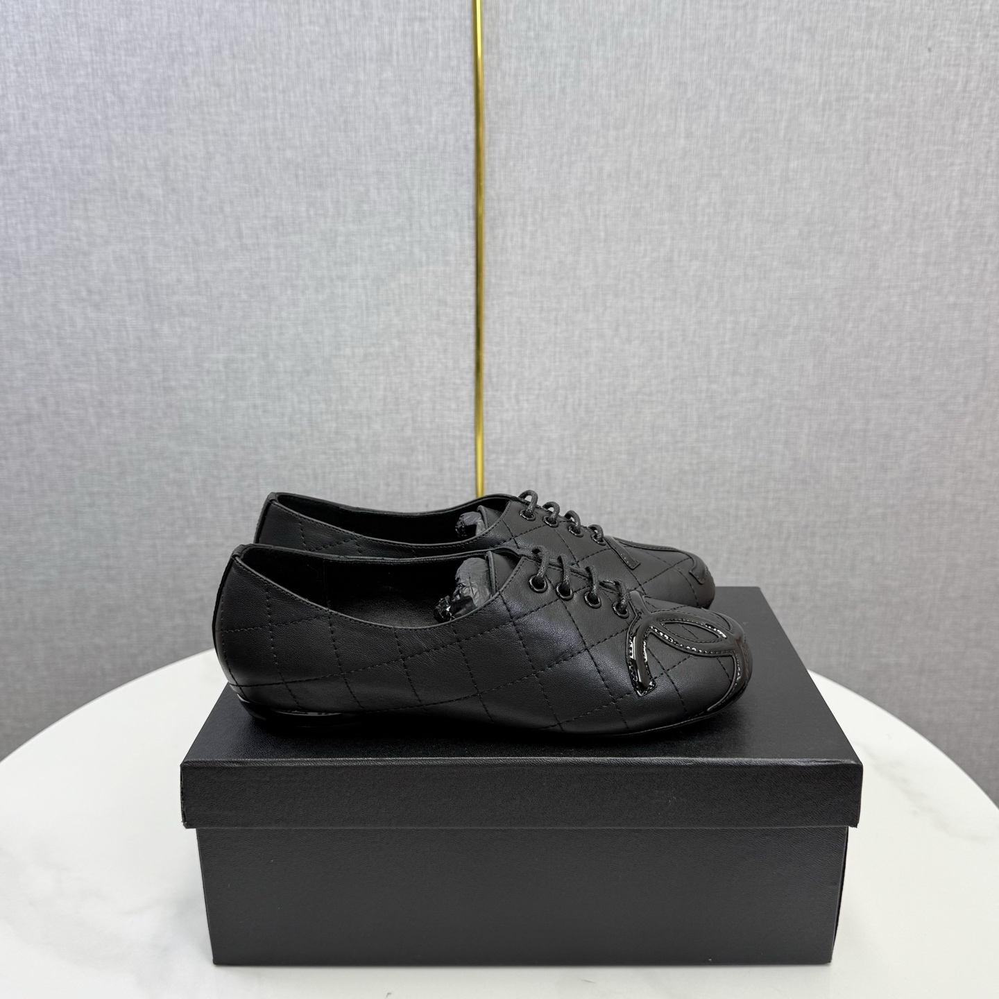 Double C buckle loafers