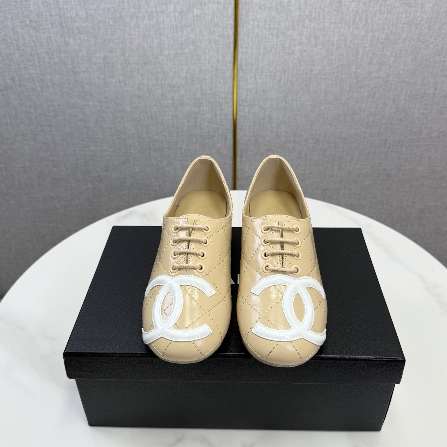 Double C buckle loafers