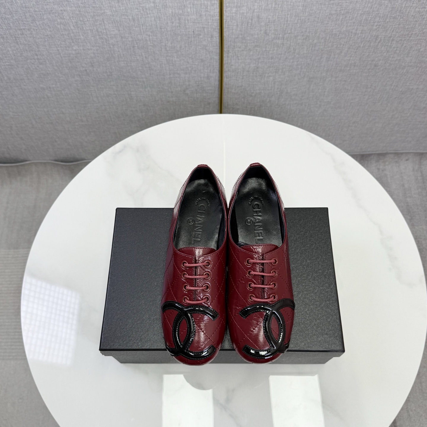 Double C buckle loafers