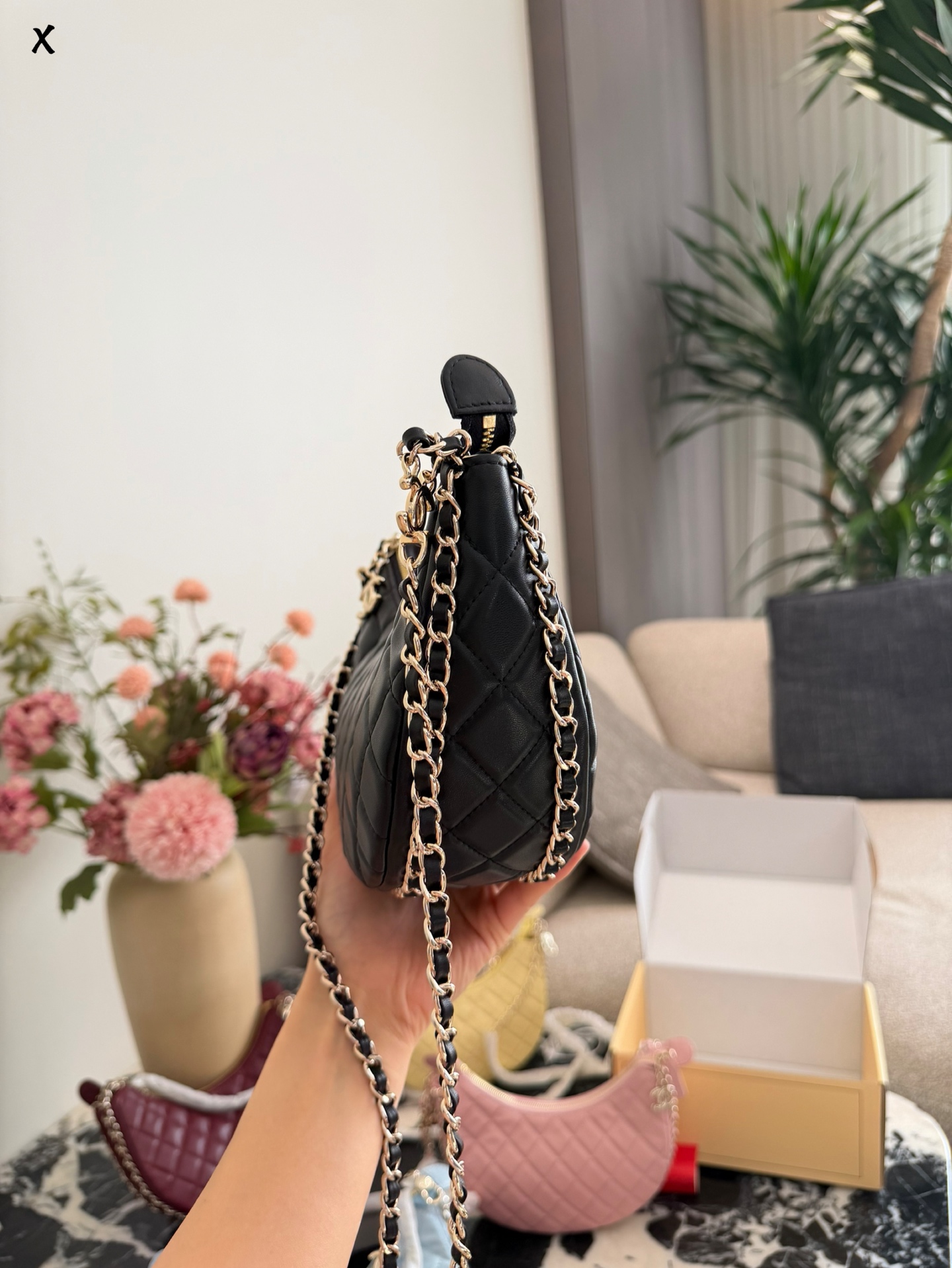 Multifunctional half-moon shaped bag