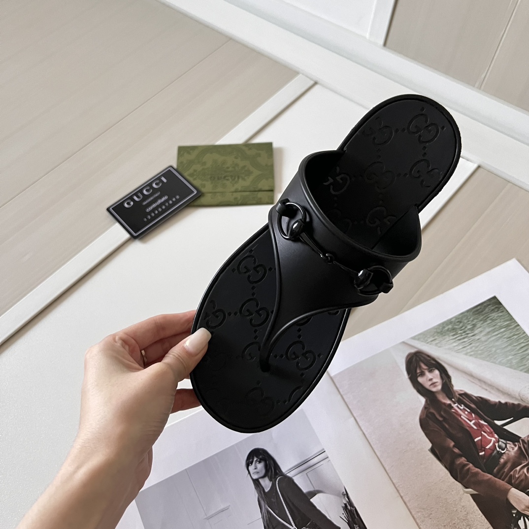 Retro flip-flops