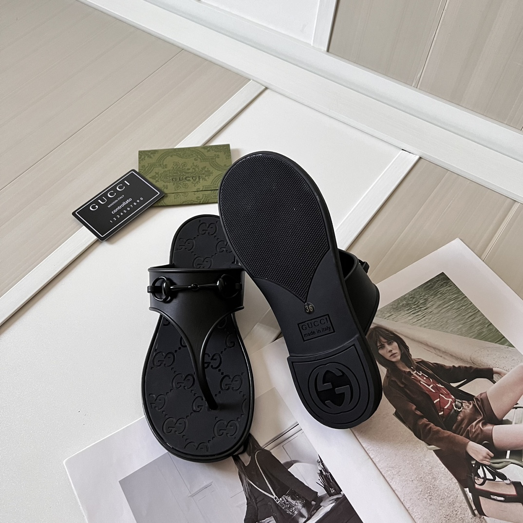 Retro flip-flops