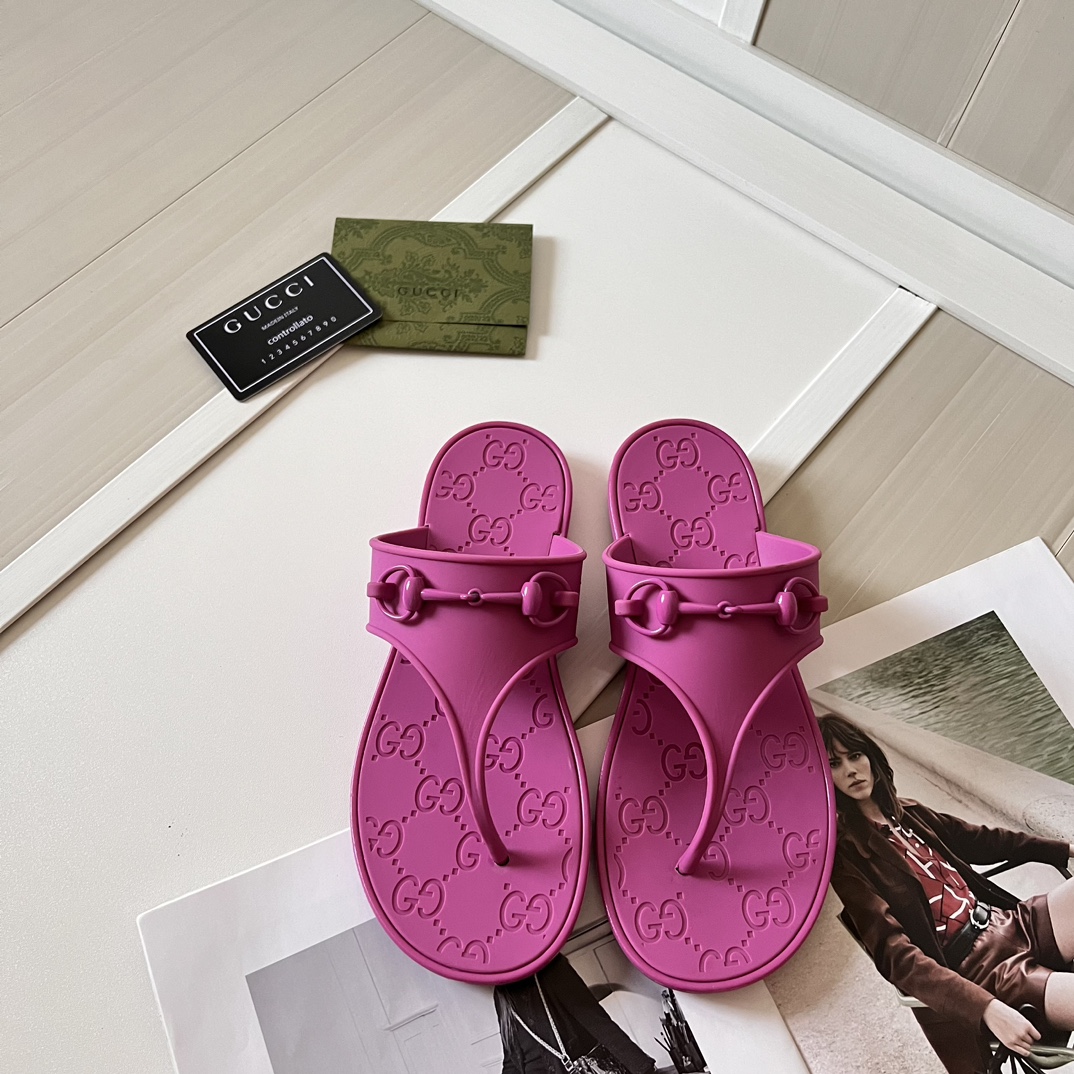 Retro flip-flops