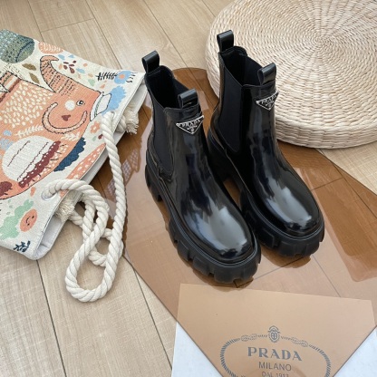 Autumn/Winter Chelsea Boots