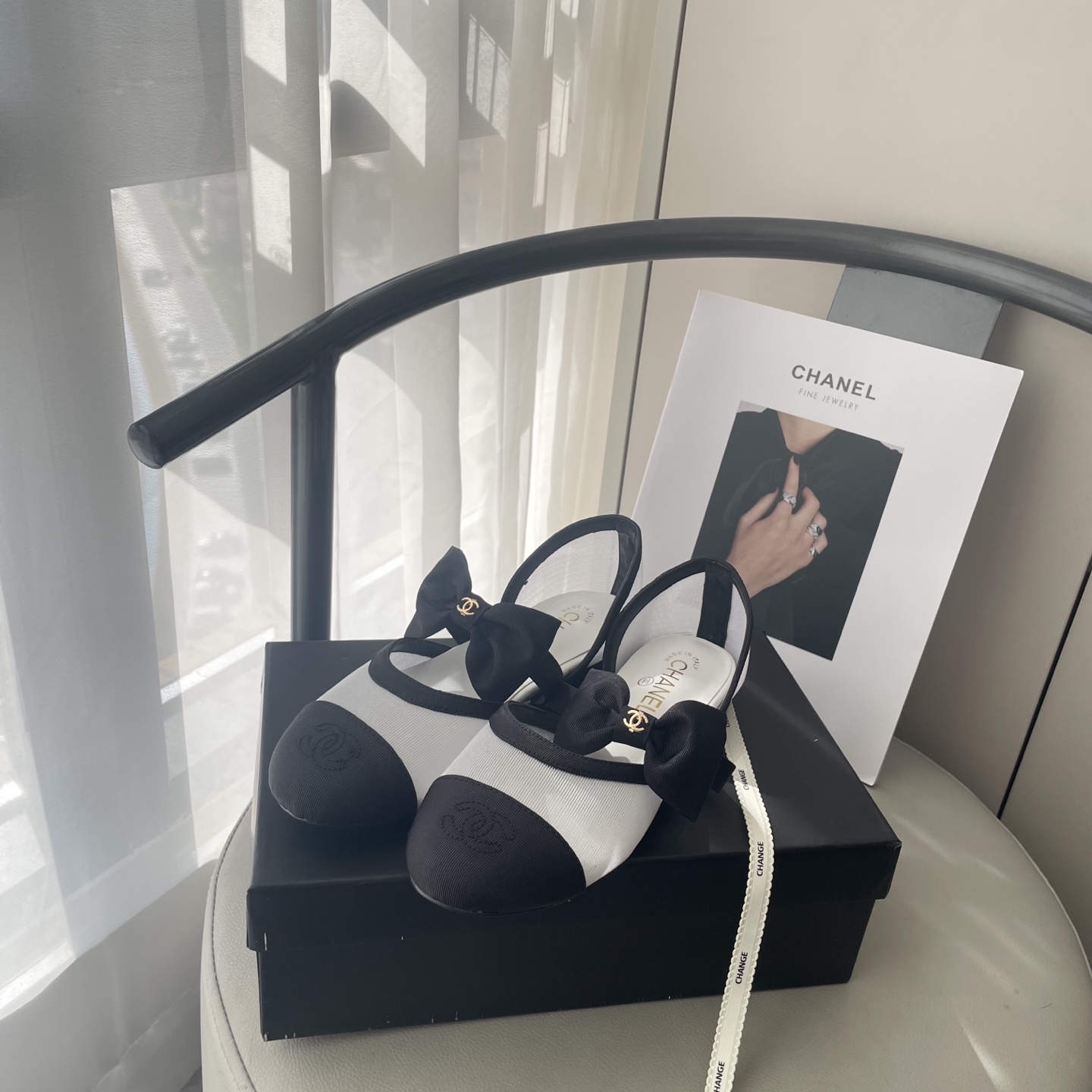 Bowknot hollow mesh fabric