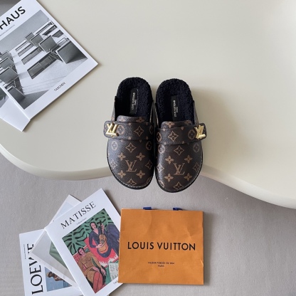 Printed head-covering couple's slippers