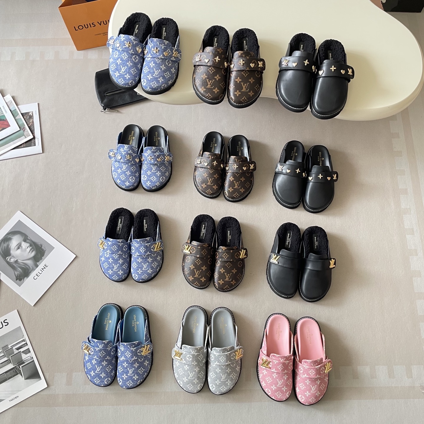 Printed head-covering couple's slippers