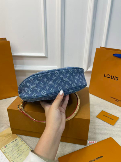 Denim dumpling bag