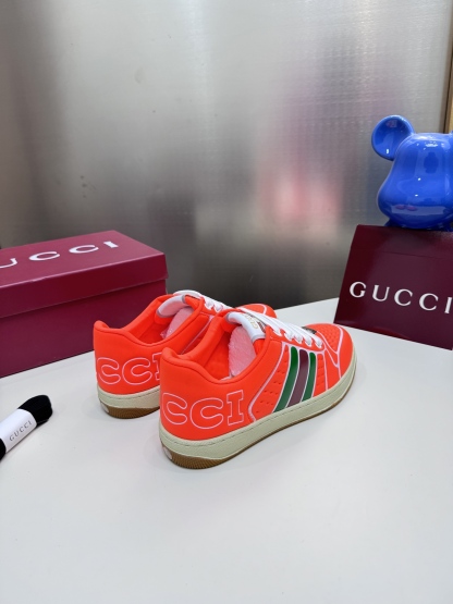 Distressed casual sneakers