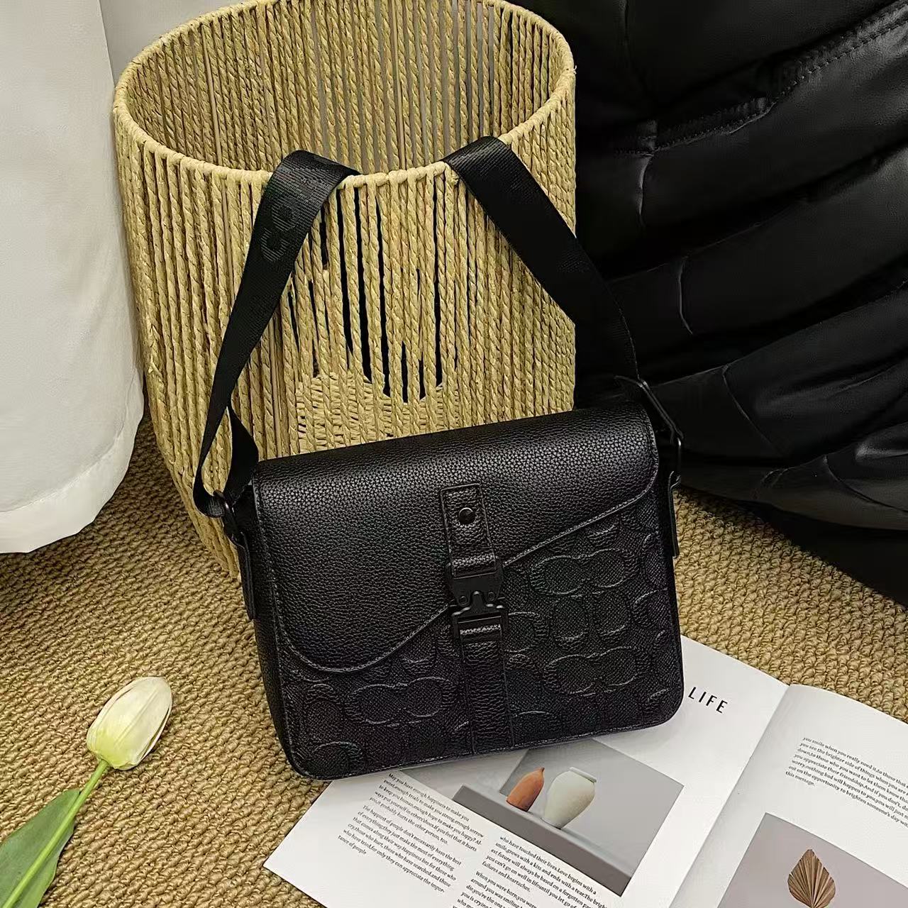 Stylish flap-closure casual shoulder bag