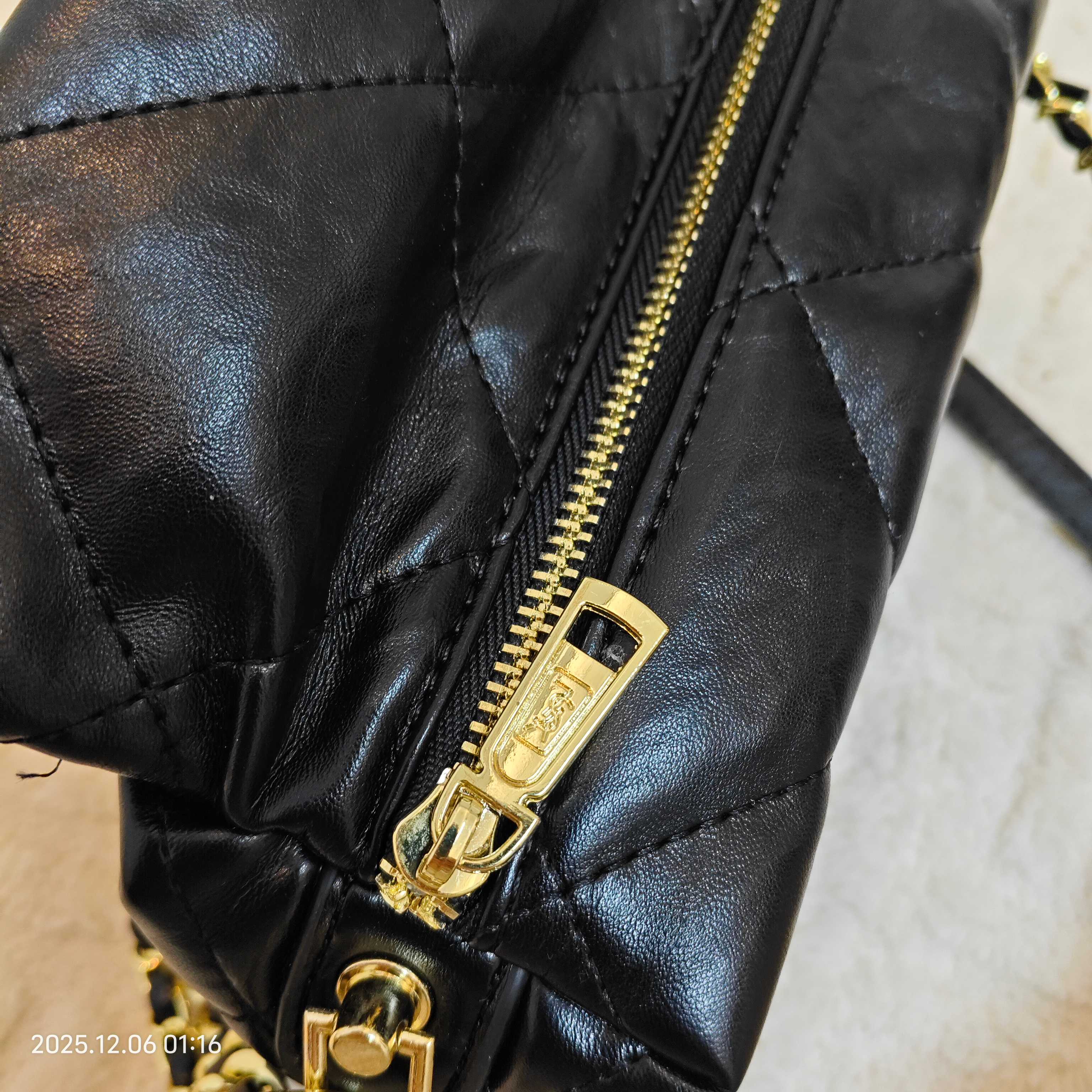 Stylish and fashionable single-shoulder chain bag