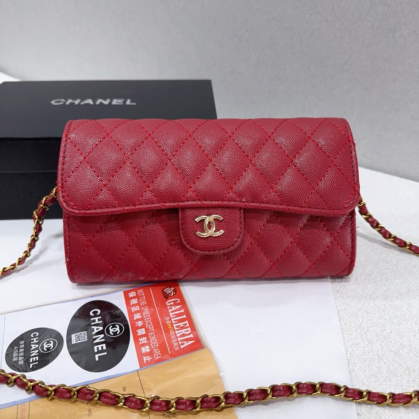 New diamond-patterned single-shoulder crossbody bag