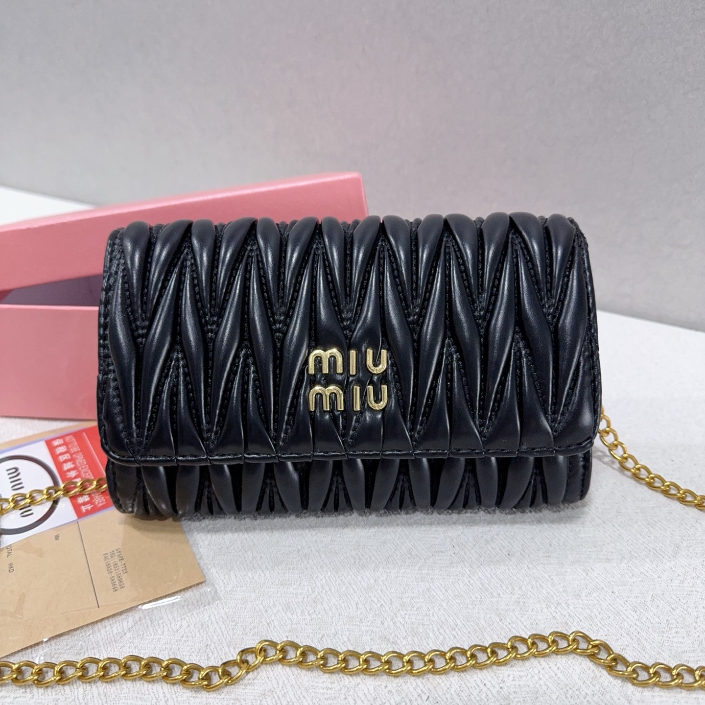 New lambskin pleated chain bag