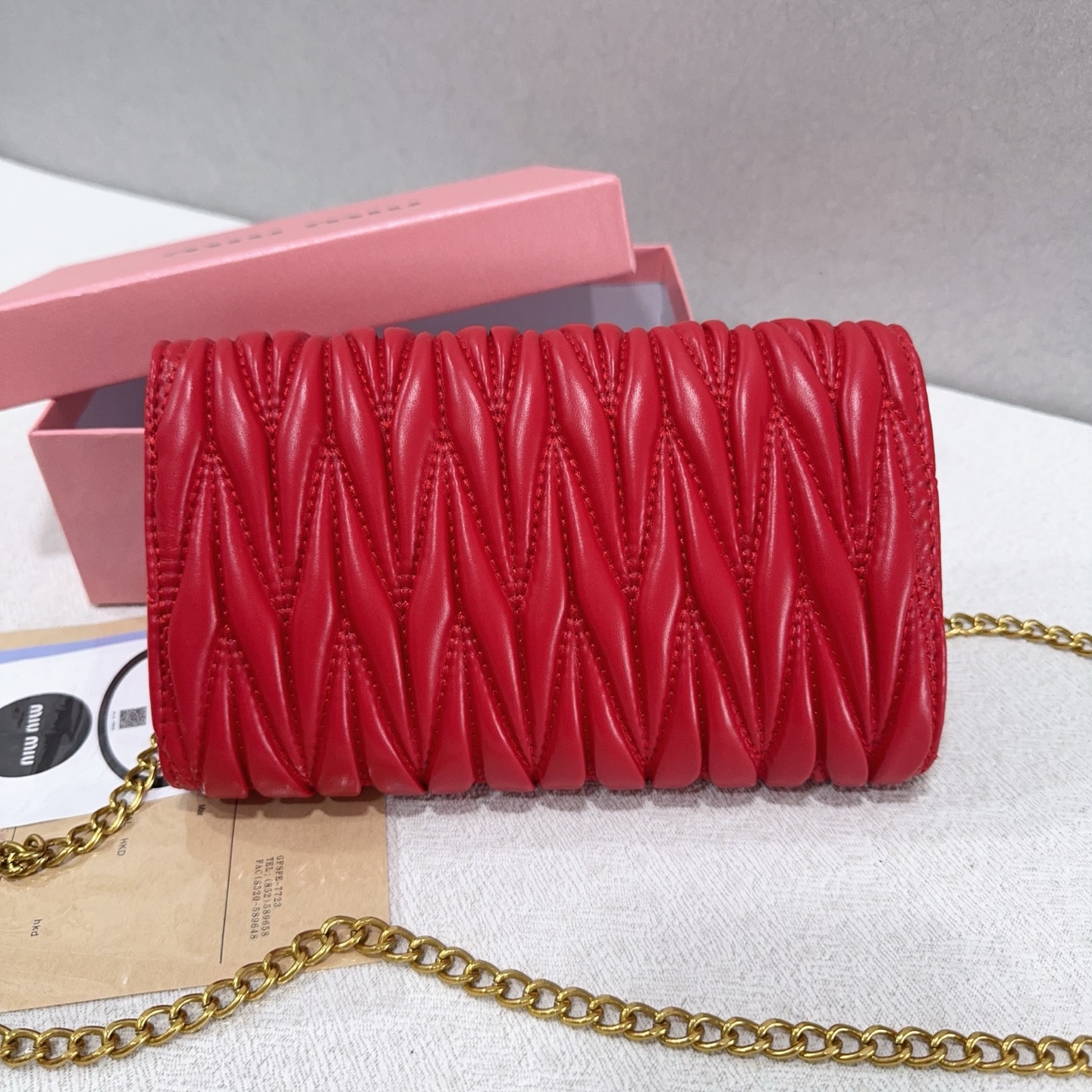 New lambskin pleated chain bag