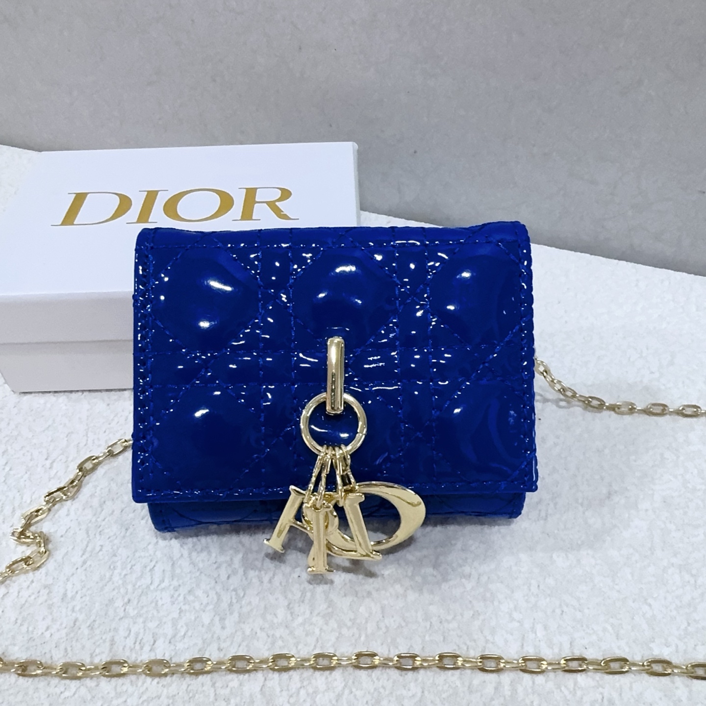 Fashionable and classic styles