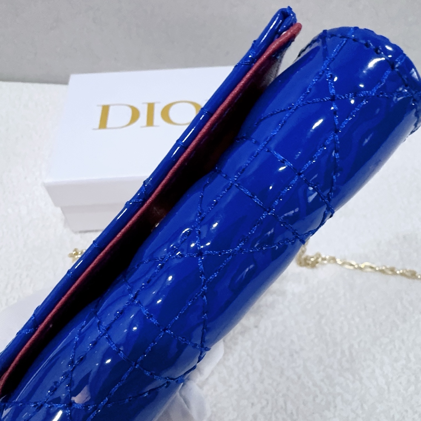 Fashionable and classic styles