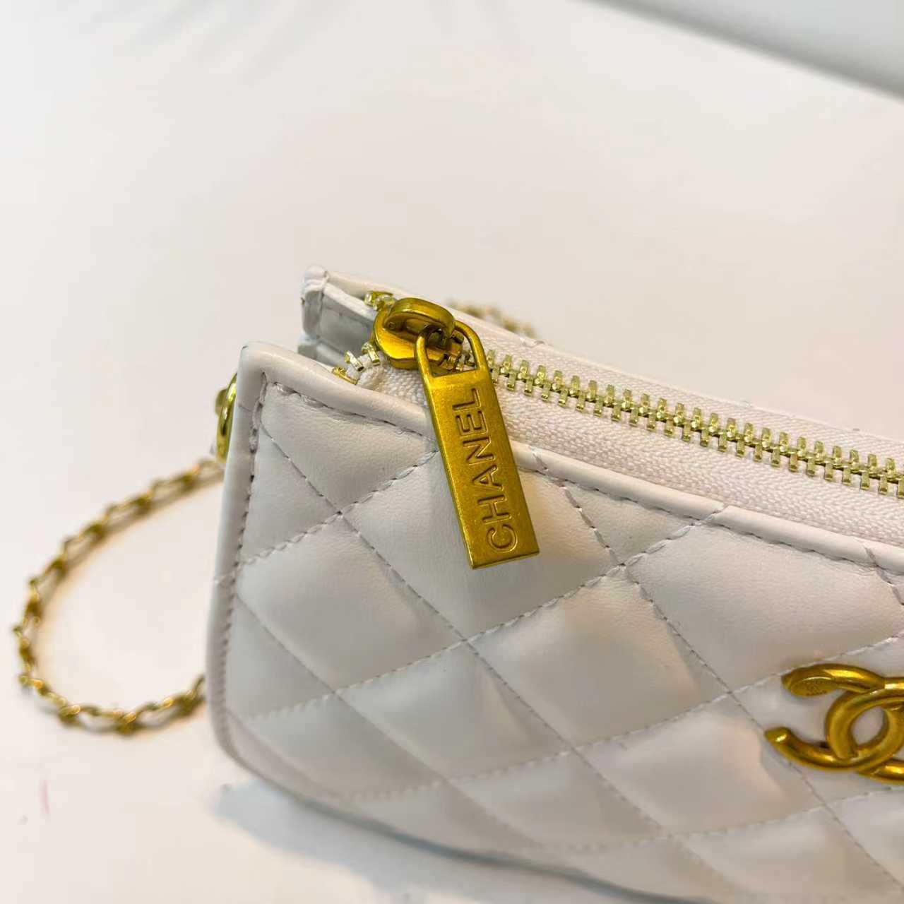 New stylish single-shoulder crossbody bag