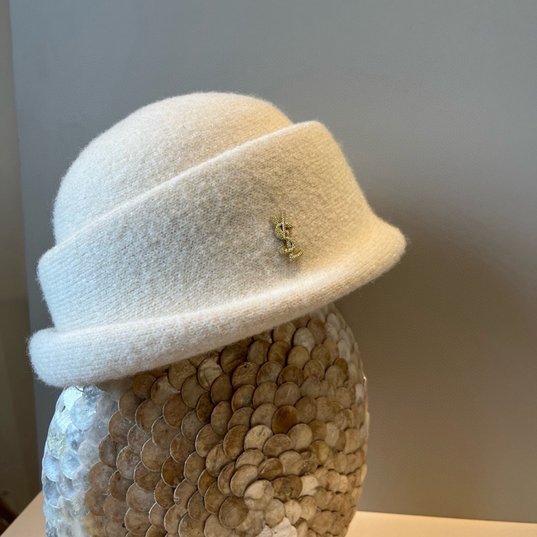 New style wool felt brimmed hat