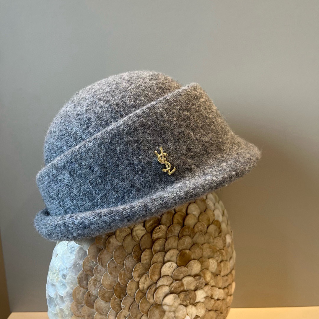 New style wool felt brimmed hat