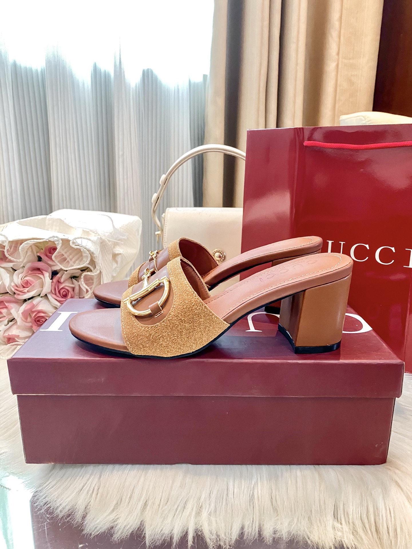 Brand new chunky-heeled slippers